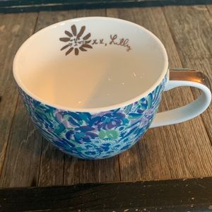 Gorgeous! Gorgeous! Lilly Pulitzer blue green purple mug